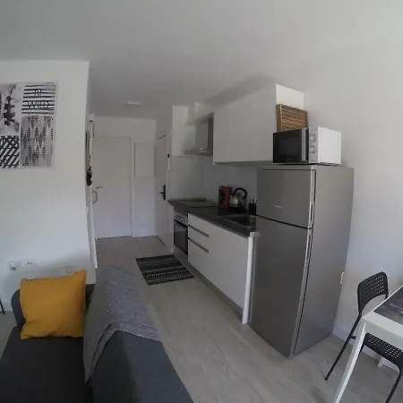 Appartamento Relajante Apartamento Con Terraza Y Piscina
